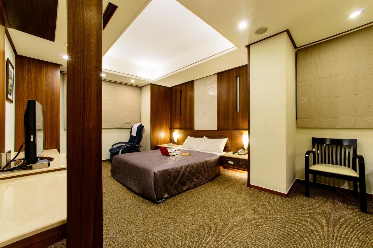 Kao Yuan Hotel - Zhong Shan Taichung Exterior foto